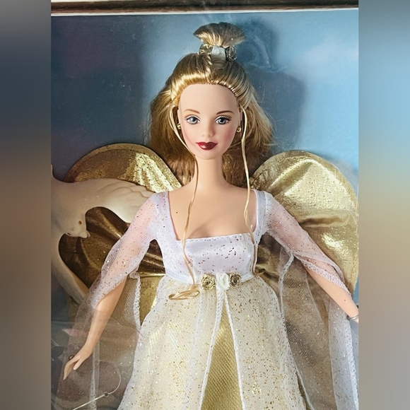 Vintage Angelic inspiration barbie doll - Picture 3 of 8